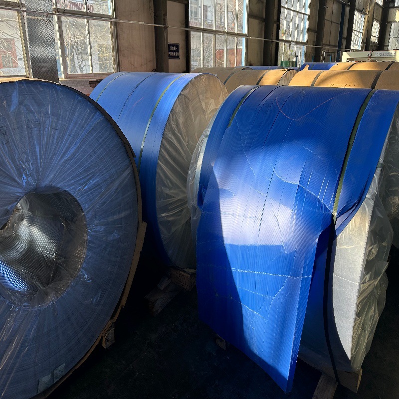 Wholesale Aluminum Rolls in Stock 1060 Insulation Aluminum Rolls 3003 Aluminum Sheets Manufacturer's Stock Can Be Divided into Rolls and Processed