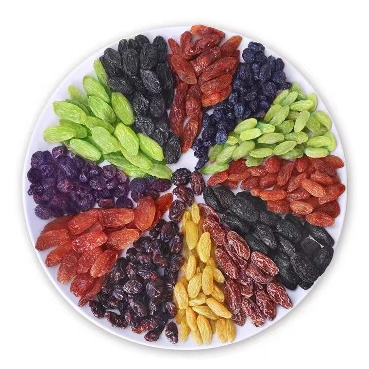 Five-Color Raisins Seedless Fragrant Raisins Dried Xinjiang Specialty Snacks Raisins New Bagged Snacks