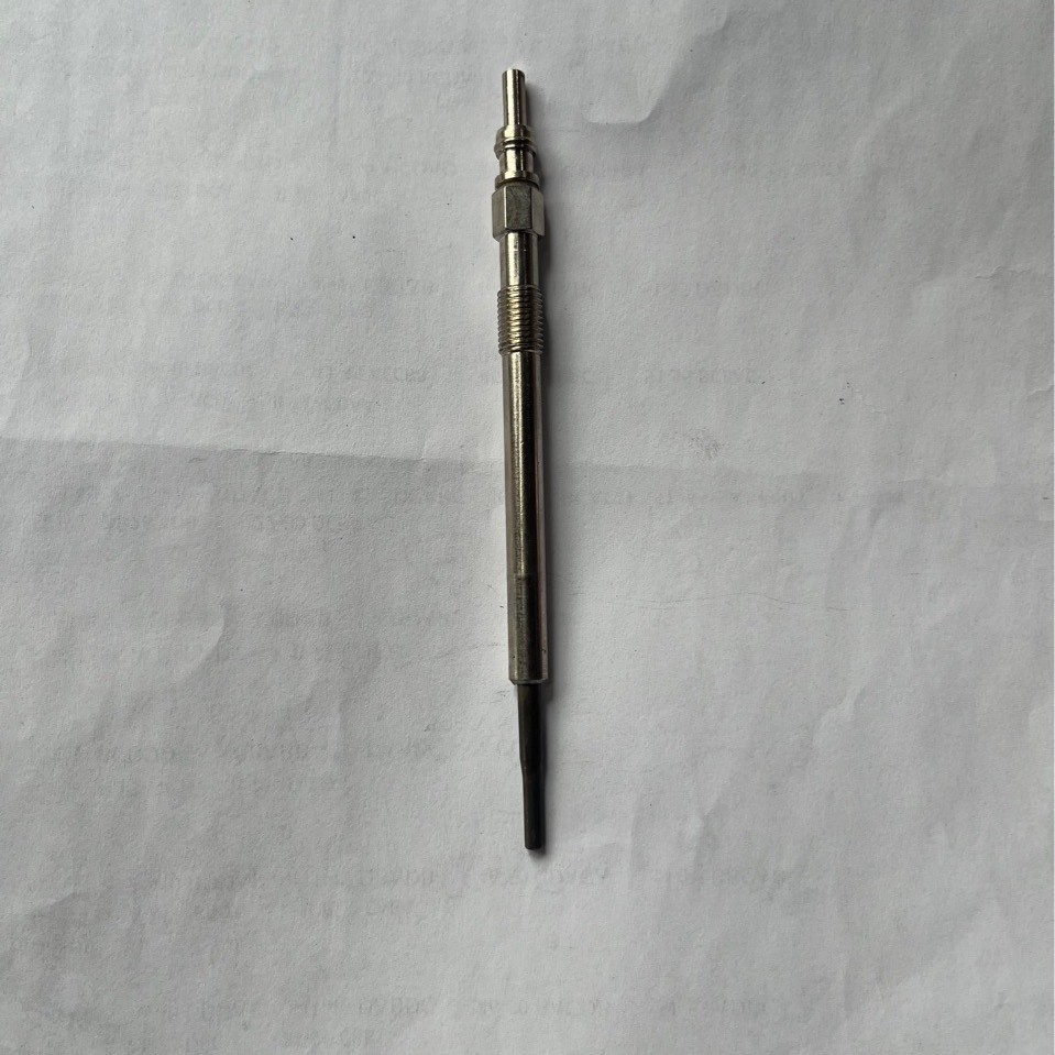 68211173AA /68092635AA/0250603008 Свеча накала