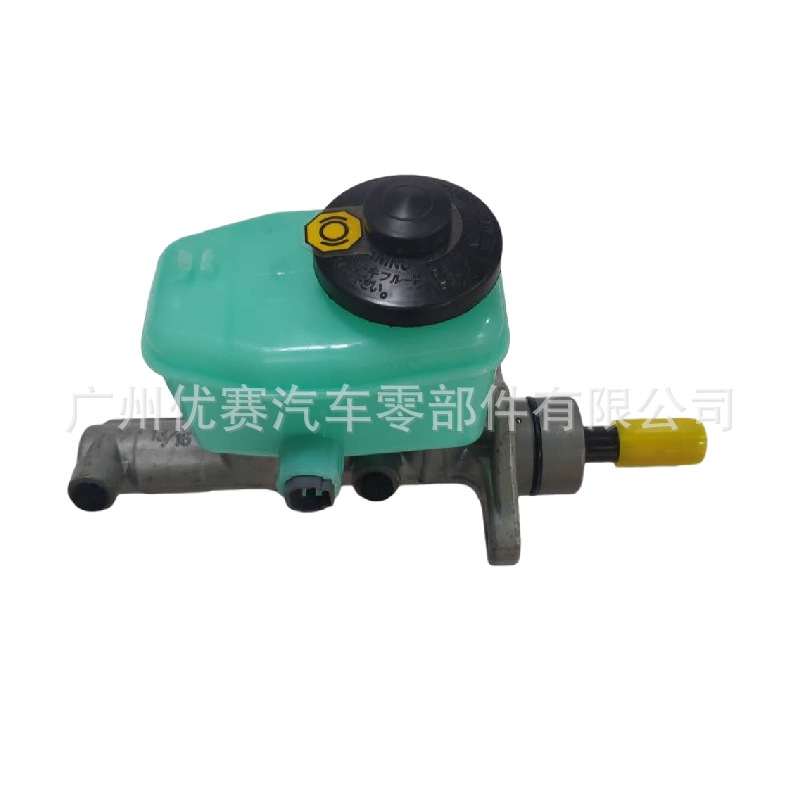 Suitable for Toyota Tantu brake master cylinder, brake master cylinder 47201-0C010