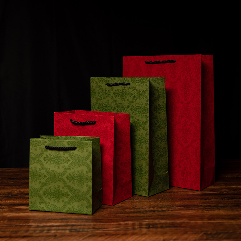 Christmas Gift Box, Birthday Gift Box, Red Wedding Box, Ins-Style Red Wedding Gift, Green Packaging Box