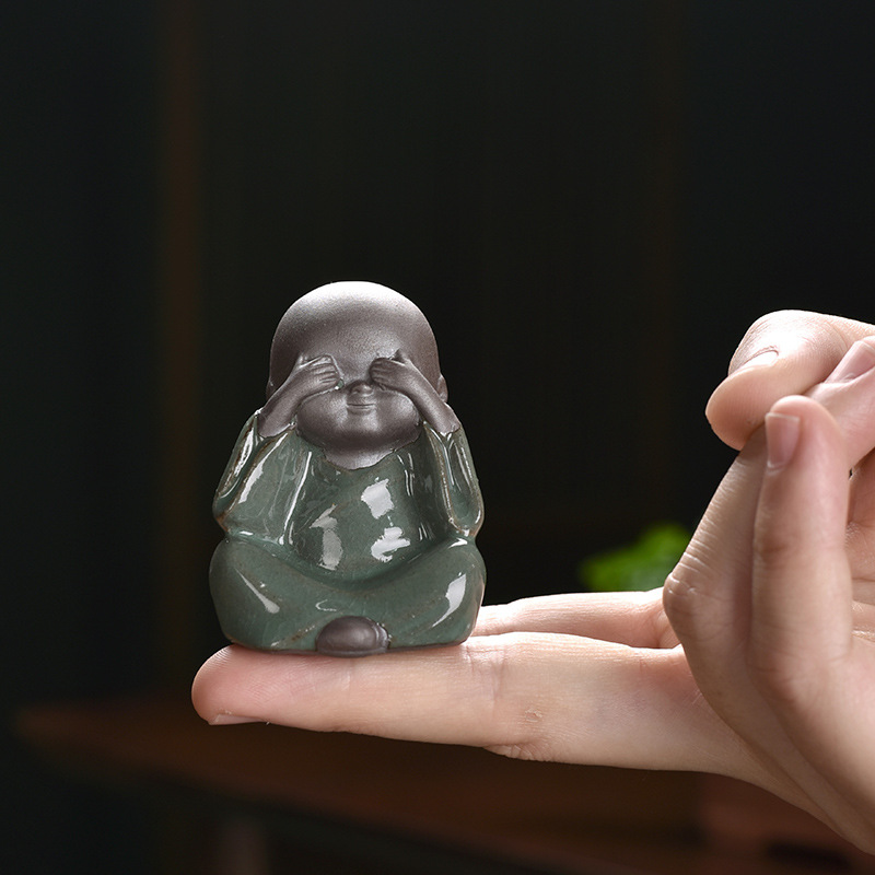 Vintage tea pet small ornaments can raise Ge kiln purple sand tea to play creative four no monk fish tank landscape aquarium rockery Basin