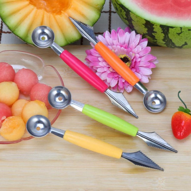 Multi-functional double-head stainless steel fruit digging ball spoon corrugated carving knife watermelon fruit platter digging spoon ball digger