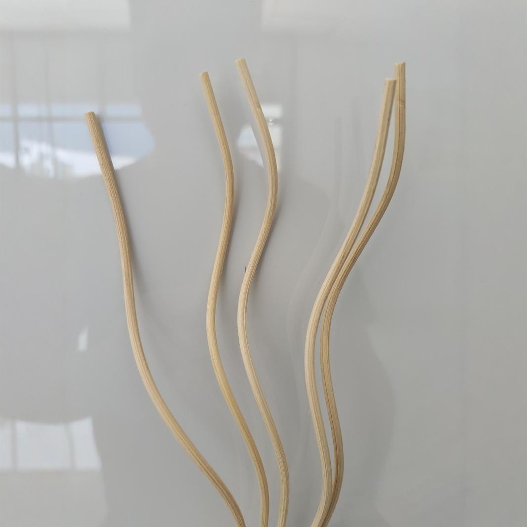 Factory Wholesale Flameless Aromatherapy Rattan Special Volatile Accessories Rolled Rattan Shape Indonesian Home Fragrance Mosquito Repellent