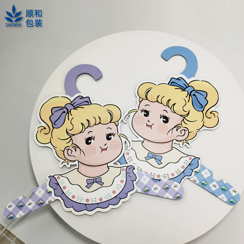Customized Cardboard Clothes Hangers for Kidsren and Infants Cartoon Non-Slip Star Humanoid Paper Clothes Hangers Custom Printed Fsc