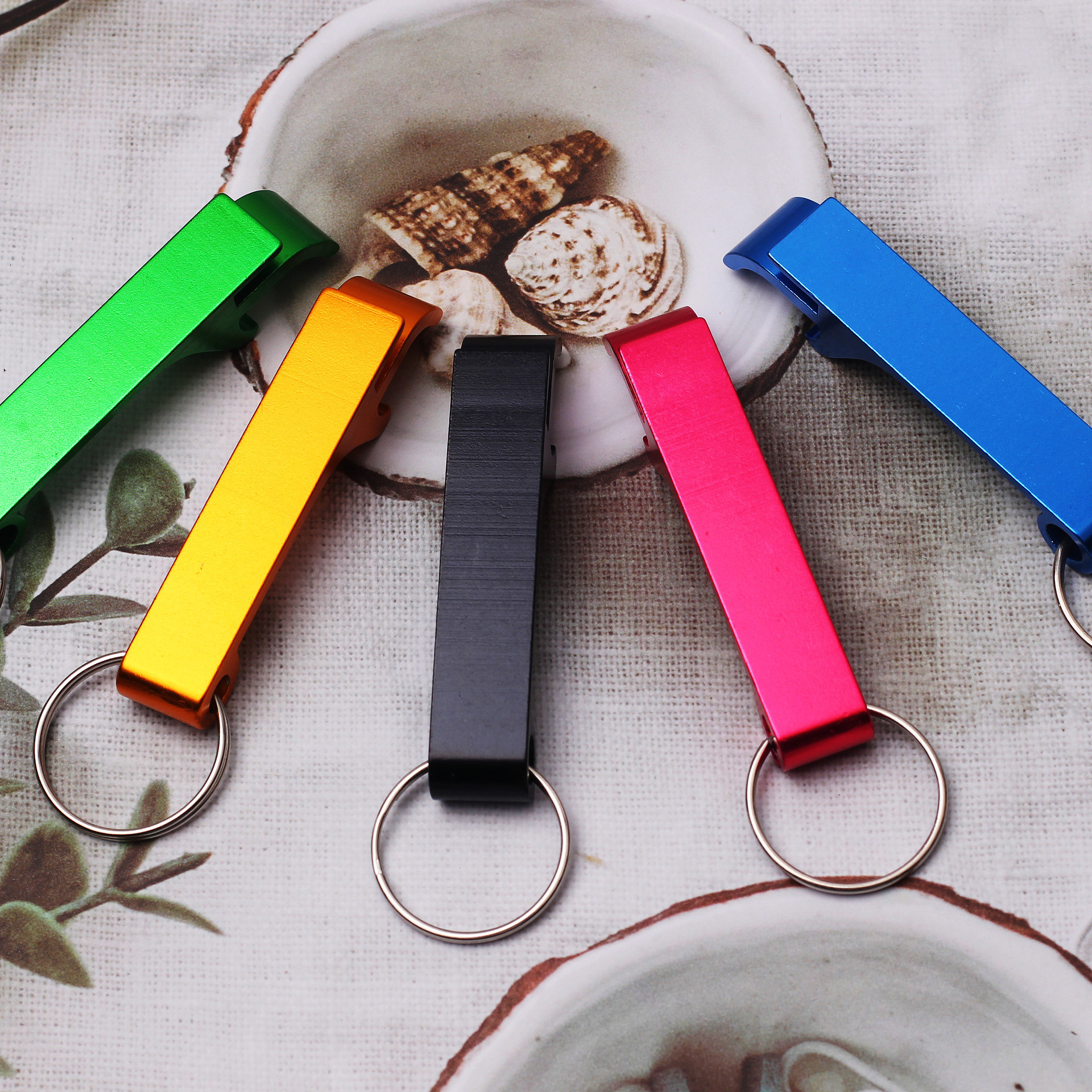 Creative Colorful Beer Bottle Opener Beer Opener Wine Opener Universal Keychain Bottle Opener Can Opener Wholesale