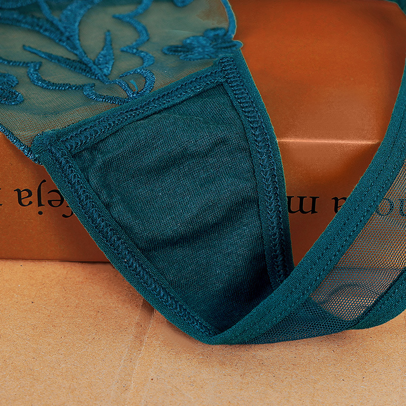 thong female embroidery hollow thong female inside a rope 114 dew muller B passion wind can be inserted female abstinence