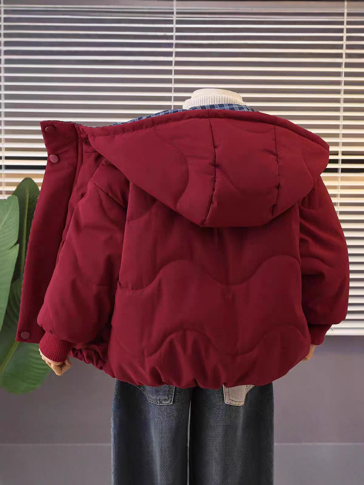 Boys' Fleece Cotton Jacket Winter 2025 New Kidsren's Baby Christmas Red Thickeneded Cotton Jacket Winter Clothes