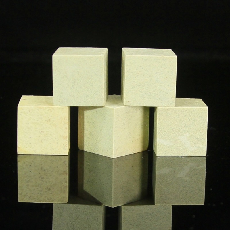 New mine practice chapter 2*2*2CM stone seal material qingtian stone seal beginner calligraphy stone seal cutting seal material