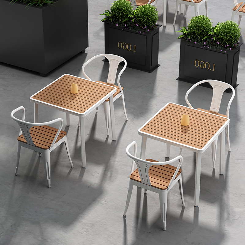 Casual Outdoor Outdoor Tables and Chairs Square Courtyard Garden Balcony Antiseptic Plastic Wood Leisure Bar Cafe House