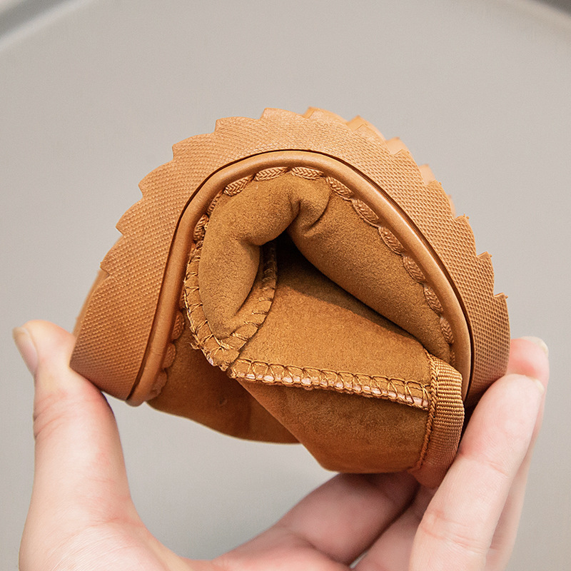 Children's Snow Boots for Boys and Girls 2025 Winter New Slip-On Short Boots Suede Cotton Shoes with Added Fleece for Warmth for Older Children