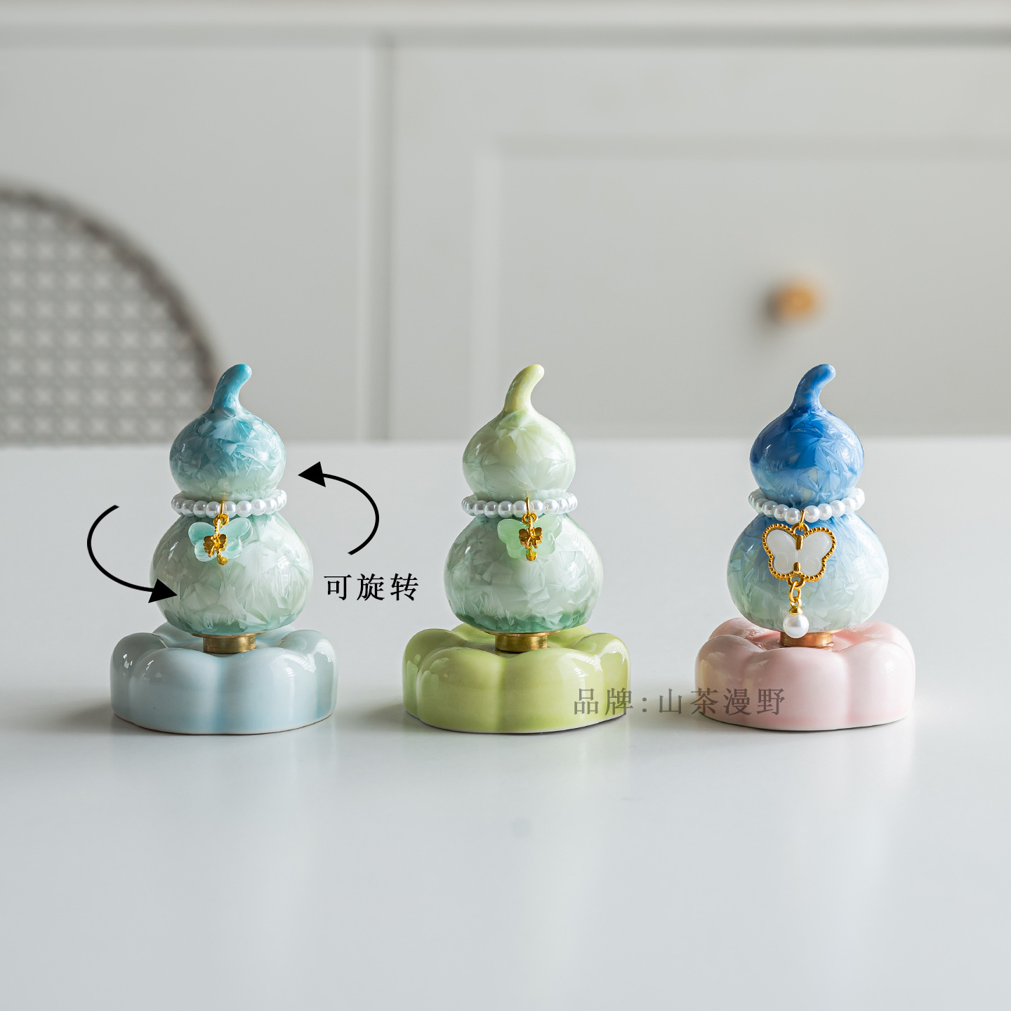 Маленькие тыквенные украшения с случайными ручками, милый декор, свежий и изысканный, легкая роскошь, нишевые чайные питомцы для автомобиля