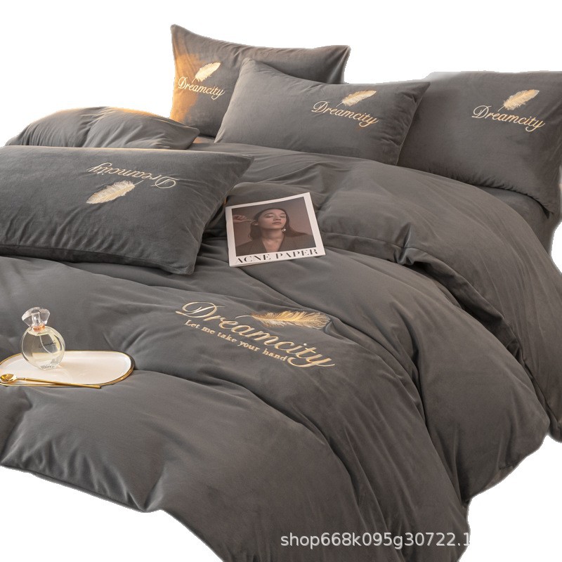 Trendy Influencer Live Crystal Velvet Solid Color Embroidery Four-Piece Set French Milk Velvet High Weight Set