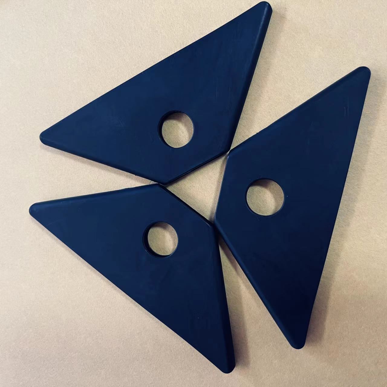 [Manufacturer Customization] Shade Net Accessories Tarpaulin Black Triangle Awning Corner Guard Tarpaulin Accessories Rain Cloth Plastic Clip