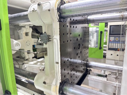 Shenzhen Second-Hand Yizhimi Injection Molding Machine Un120Sj Variable Pump 90% New Small Horizontal Injection Molding Machine