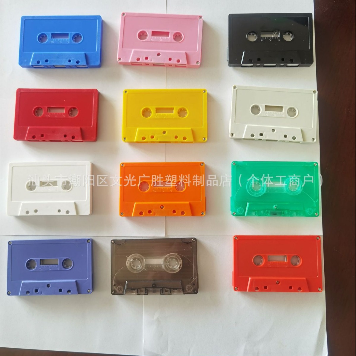 Пустая аудиокассета, пустая лента, кассета, лента, запись на ленте, запись, коробка для записи