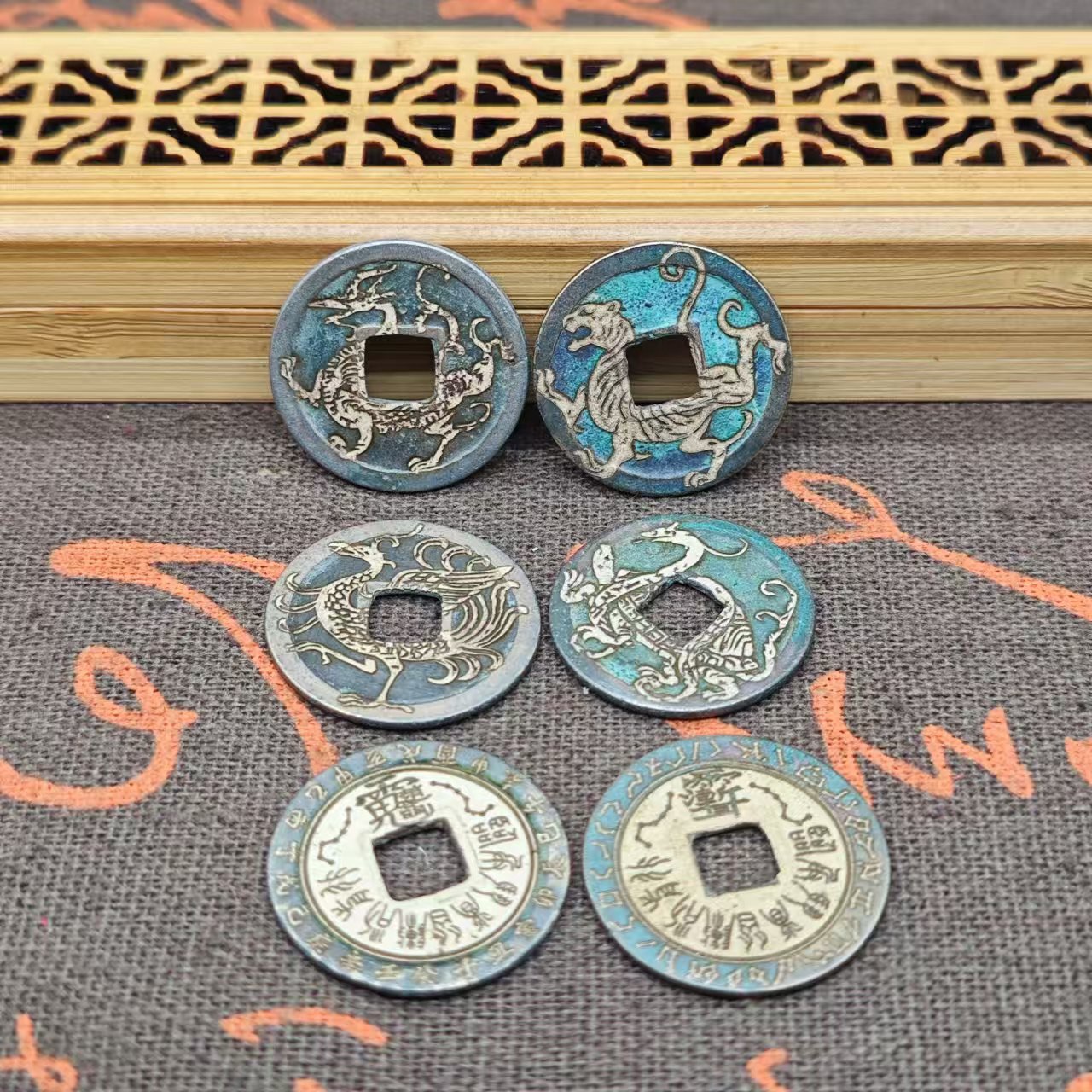 Authentic Copper Coins Kaiyuan Tongbao Back Mountain Ghost Square Hole Copper Coins Antique Coins Ancient Coins Collection