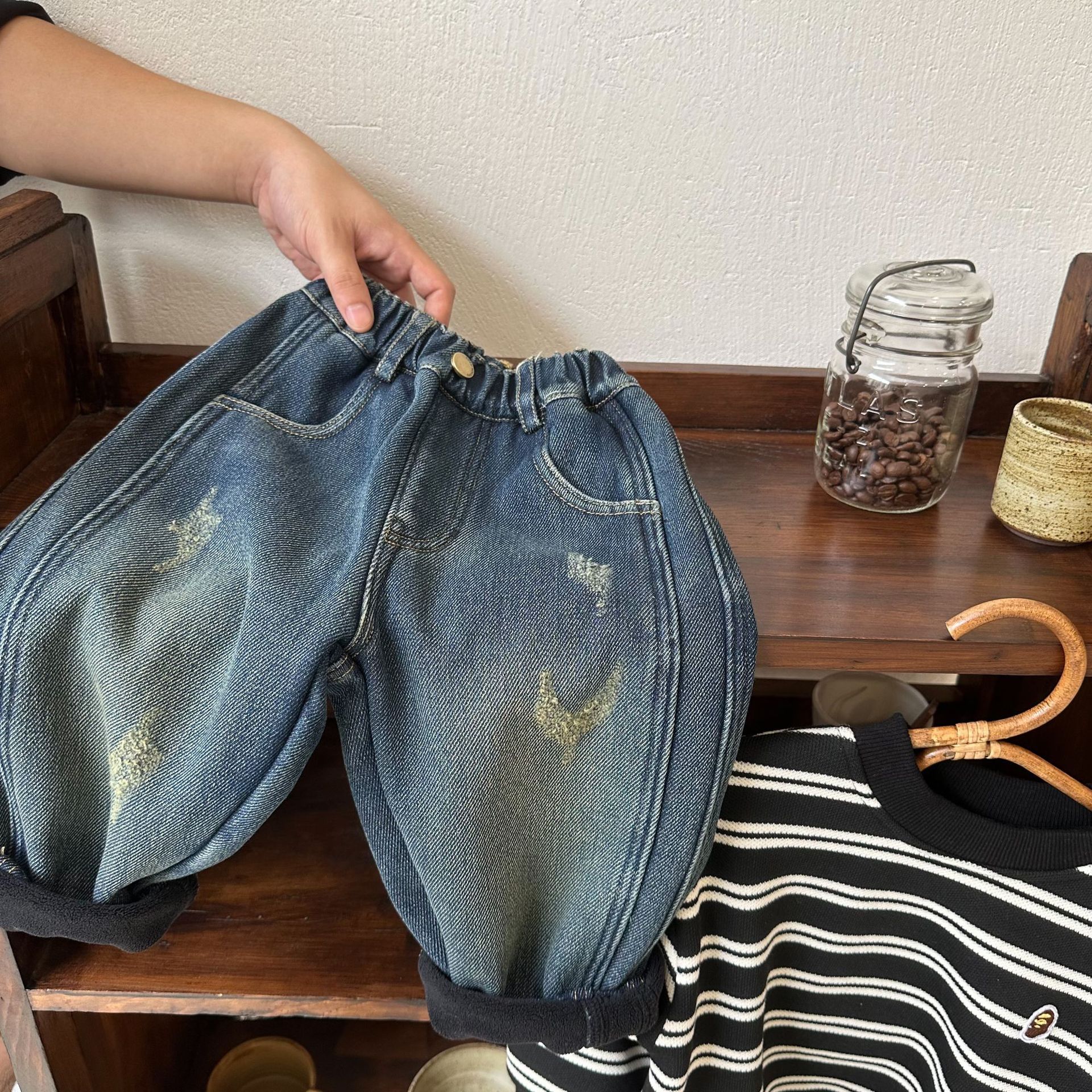 Children's Jeans 2025 Squinting Eyes Winter New Products for Boys and Girls Thickeneded Scratched Pants Baby Personalized Flap Pocket Pants