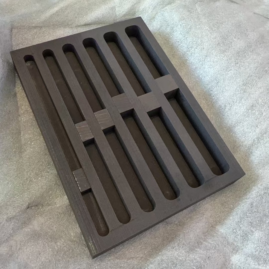 Multi-Hole Graphite Oil Tank Long Strip Multi-Specification Oil Tank, Mold Casting Ingot Gold and Silver Bar, Three High Graphite