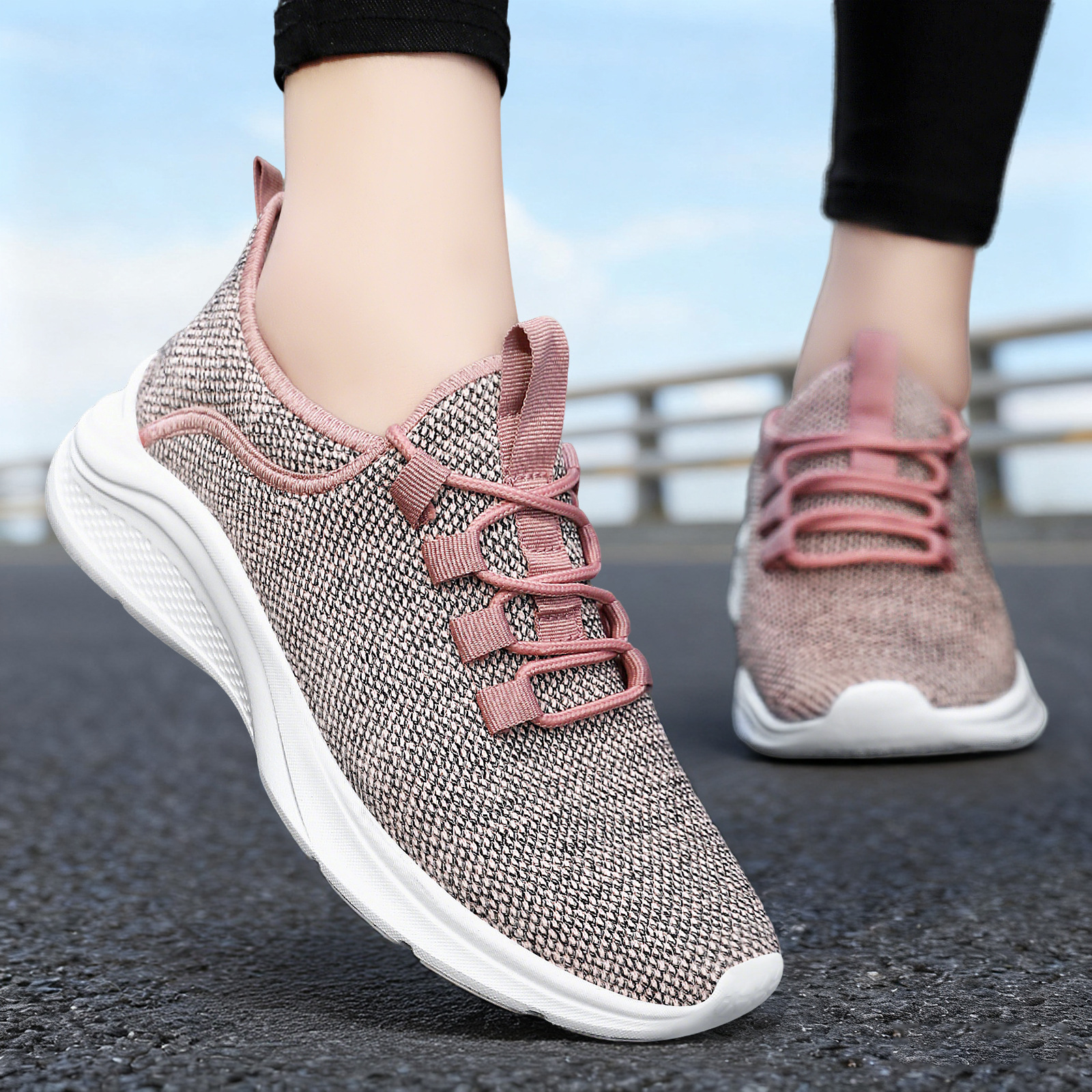 Shoes for Women, Versatile New Women's Casual Sports Shoes, Breathable Walking Mesh Shoes, Soft Soles, Comfortable Fly-Knit Women's Shoes, Dropshipping