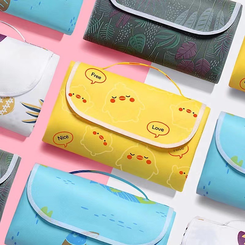 Outdoor Picnic Mat Park Outings Portable Waterproof Thickened Picnic Mat Non-woven Spring Outing Tent Moisture-proof Mat