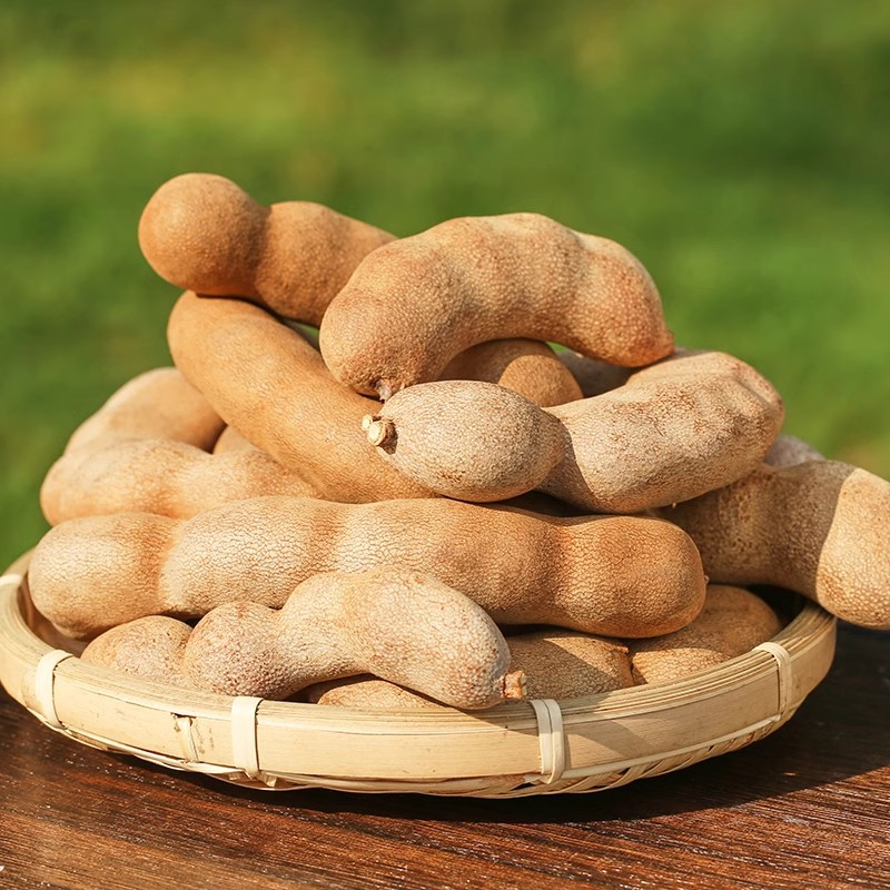 On behalf of the sweet and sour horn Yunnan specialty tamarind fruit dried snack bag 500g preserved fruit fresh big sweet and sour horn