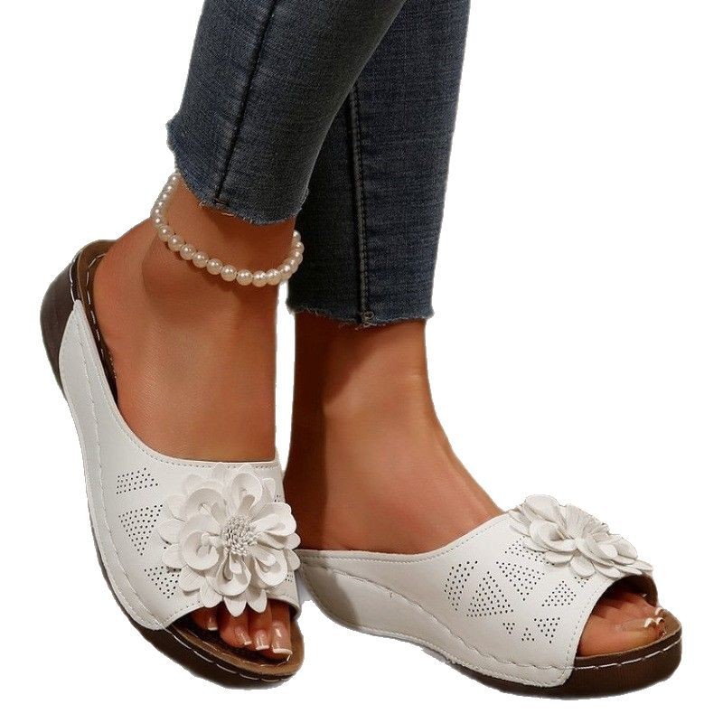 plus size 2025 Summer Women's Shoes New Open Toe Sandals Women's Korean Style Thong Toe Flower Car Line Casual Beach Sandals