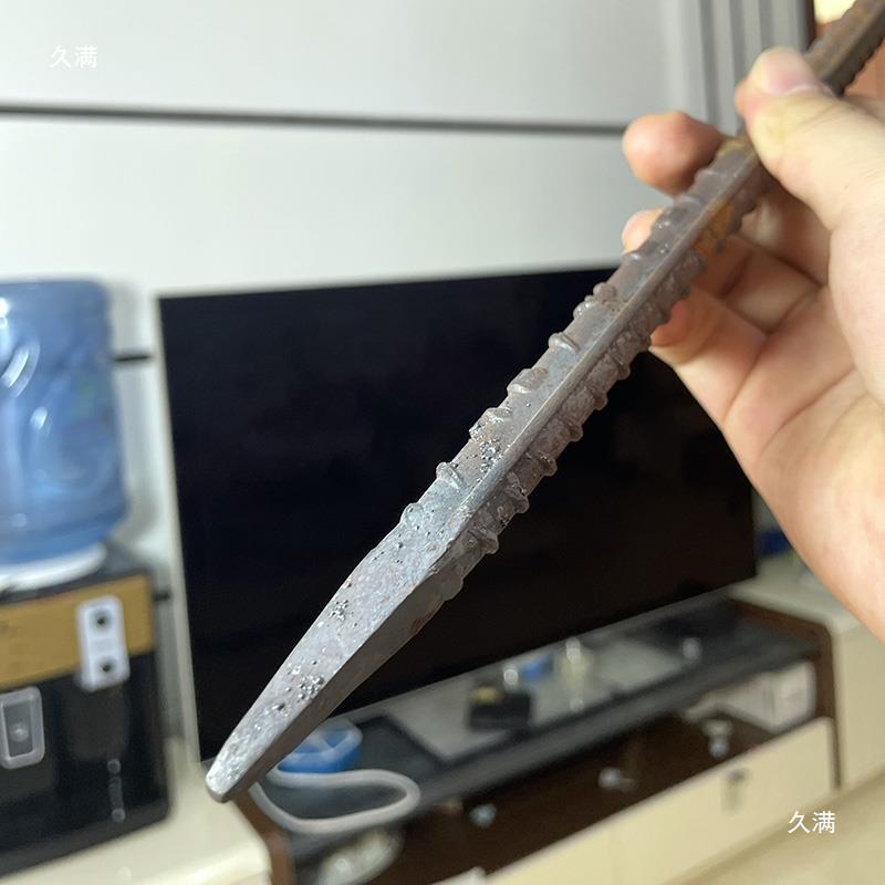 Ring-Bolt Threaded Steel Cattle Bolt Stakes for Livestock, Large Dog Stakes, Horse Stakes, Rotating Long Nails, Sheep Grazing Chains