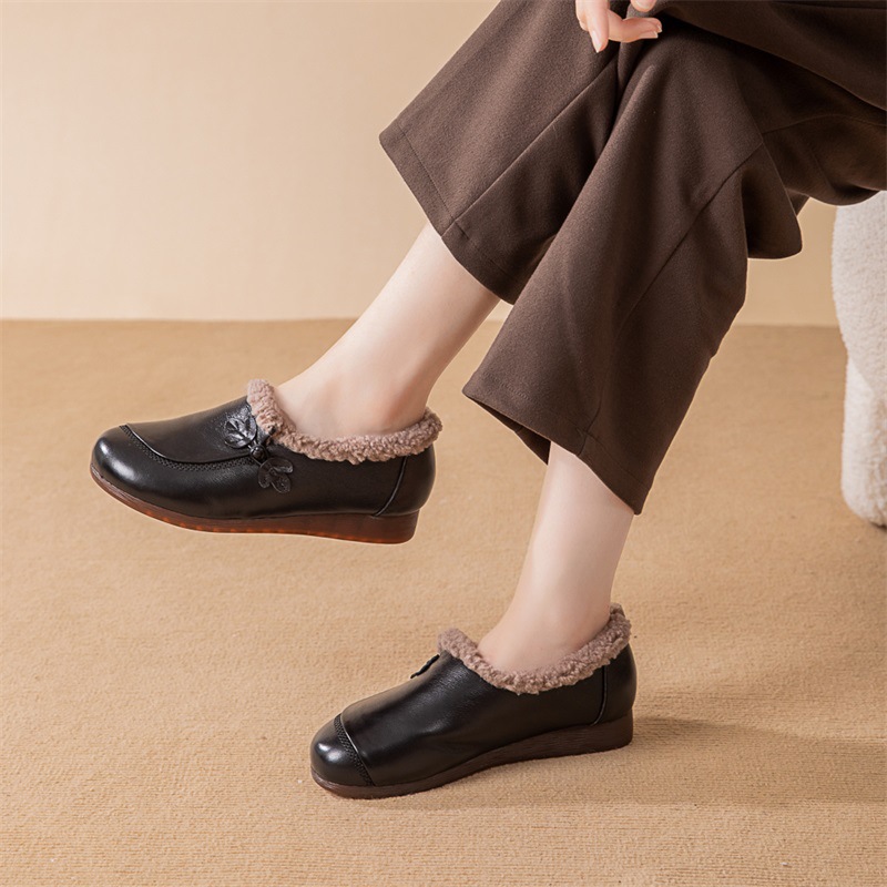 Autumn and Winter Middle-aged and Elderly fleece-lined Shoes Beef Tendon Soft Bottom Flat Heeled Shoes for the Elderly Thickened Genuine Leather Warm Moms Shoes Mao Mao Shoes