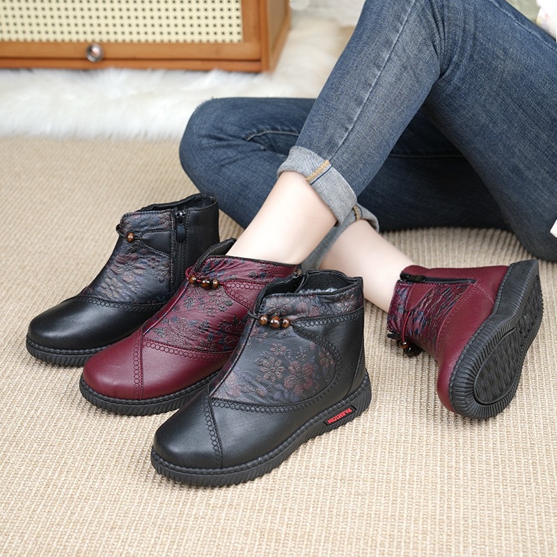 Autumn and Winter New Mothers' Shoes fleece-lined Thickened Middle-aged and Elderly Soft Sole All-match Snow Boots Women's Live Comfortable Cotton Shoes