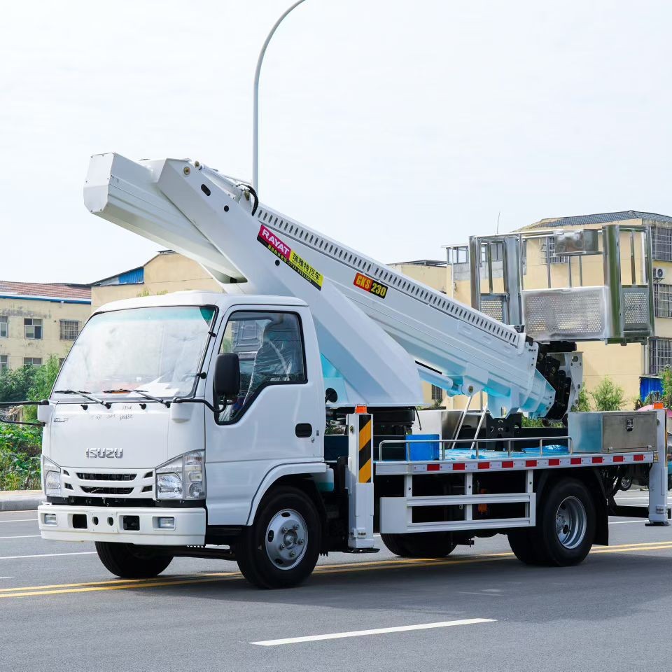 Isuzu 20.4m Section Boom Aerial Work Platform Can Be Used for Municipal Pipeline Water Supply, Drainage, Gas Laying at Height, Etc
