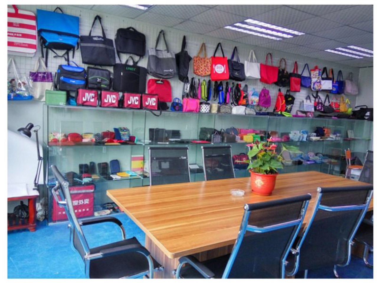 Small Versatile Camouflage Oxford Cloth Shoulder Bag Customized Simple Men's Small Shoulder Bag Crossbody Mobile Phone Bag Crossbody Waist Bag