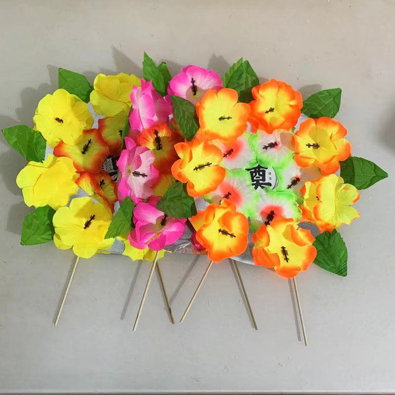 Small Wreaths, Sacrificial Supplies, Fake Flowers, Burnt Paper and Cloth Wreaths, Underworld Coins, Paper Money, Gold and Silver Ingots, Large and Small Wreaths, Large Bouquets