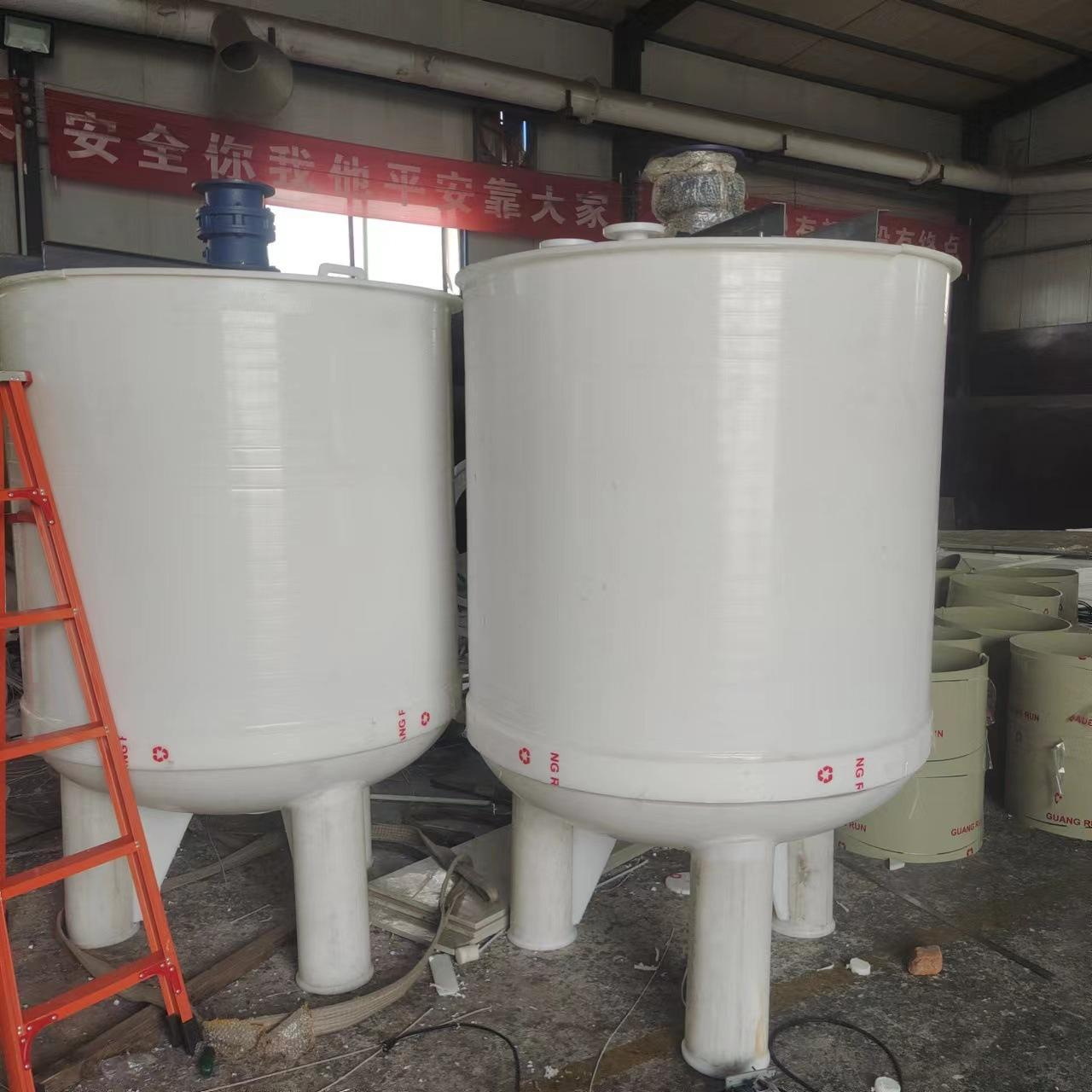 Реактор из полипропилена Quanzhou, конусная бочка для смешивания Pph, устойчивая к коррозии и высоким температурам