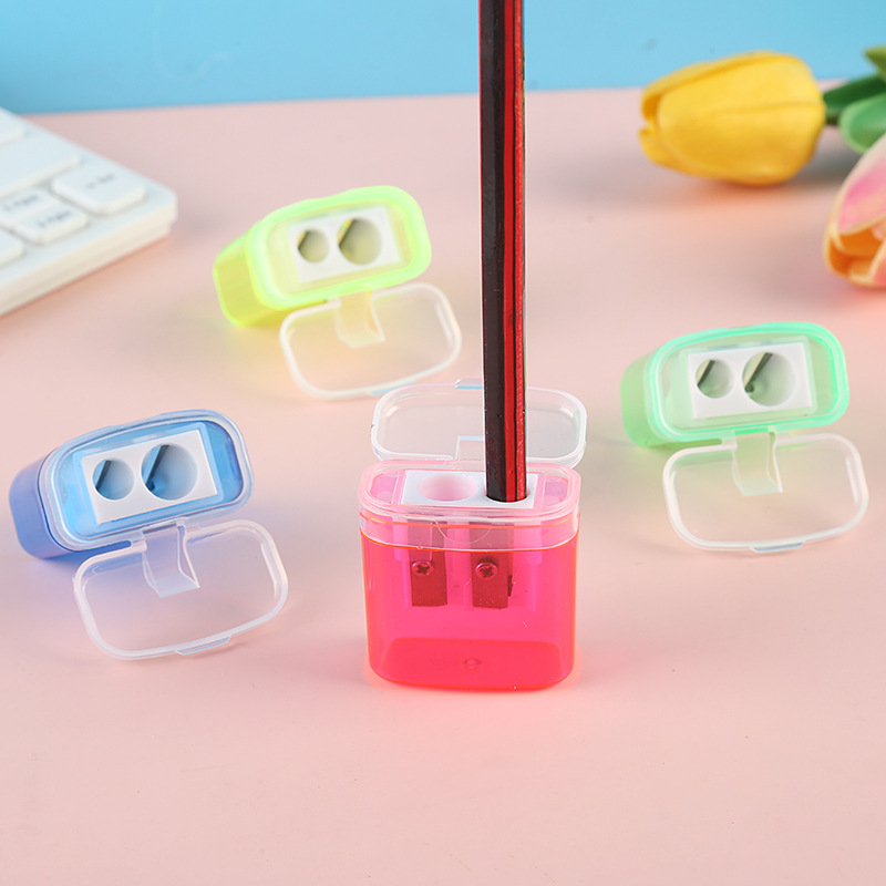 Back-To-School Season Double-Hole Pencil Sharpener with Lid for Primary School Students Special Pencil Small Plastic Manual Pencil Sharpener Factory Direct Sale
