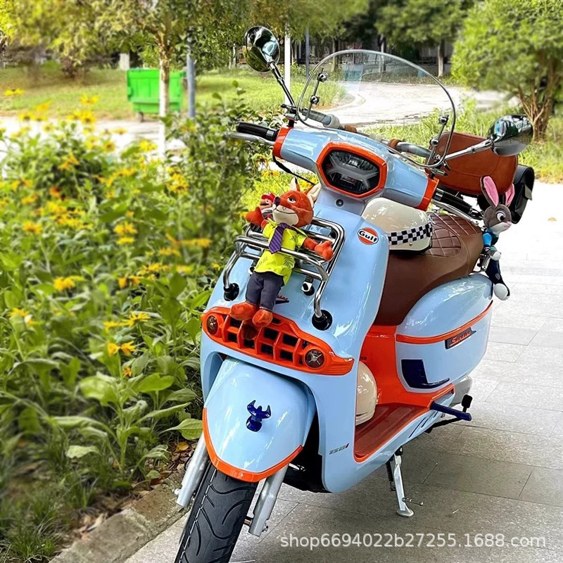 Retro motorcycle scooter front windshield electric car retro semicircle small windshield Yadi No. 9 calf pedal