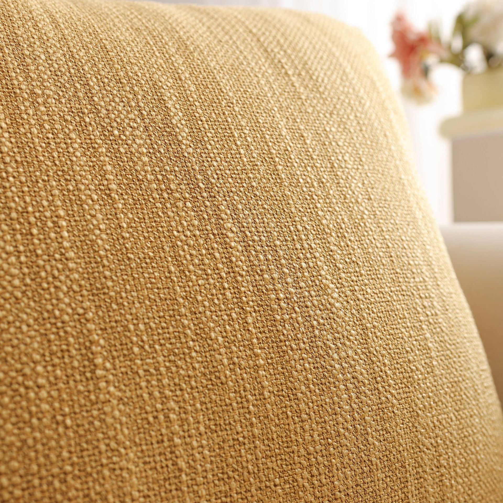 The new grain linen pillow case is specially designed for Amazon AliExpress to spell more cross-border platforms.