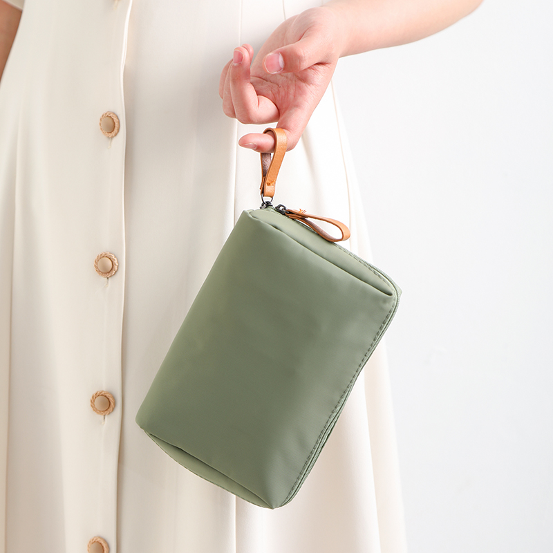 Cosmetic Bag Foldable Portable Women's Travel Makeup Pouch Hand-Held Lipstick Toiletry Storage Bag Small Coin Purse