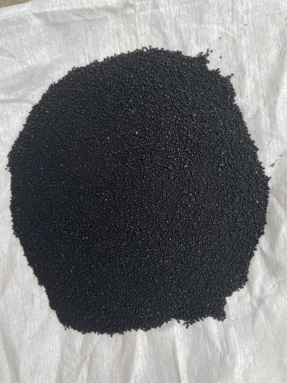 Manufacturer Sells Special Iron Sand for Counterweights and Leggings, Weight-Bearing Sandbags, Fitness Gravity Balls, Fitness-Filled Kettlebells