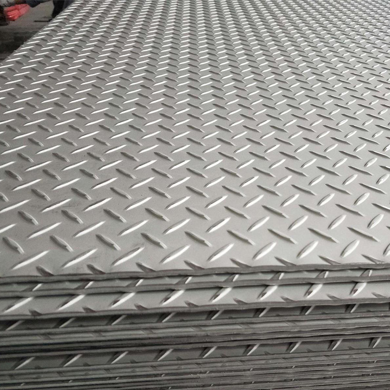 Cross-Border Production and Wholesale of Anti-Slip Paving Plates, Stair Treads, Hot-Dip Galvanized Anti-Slip Plates, Patterned Plates, Safety Stripes