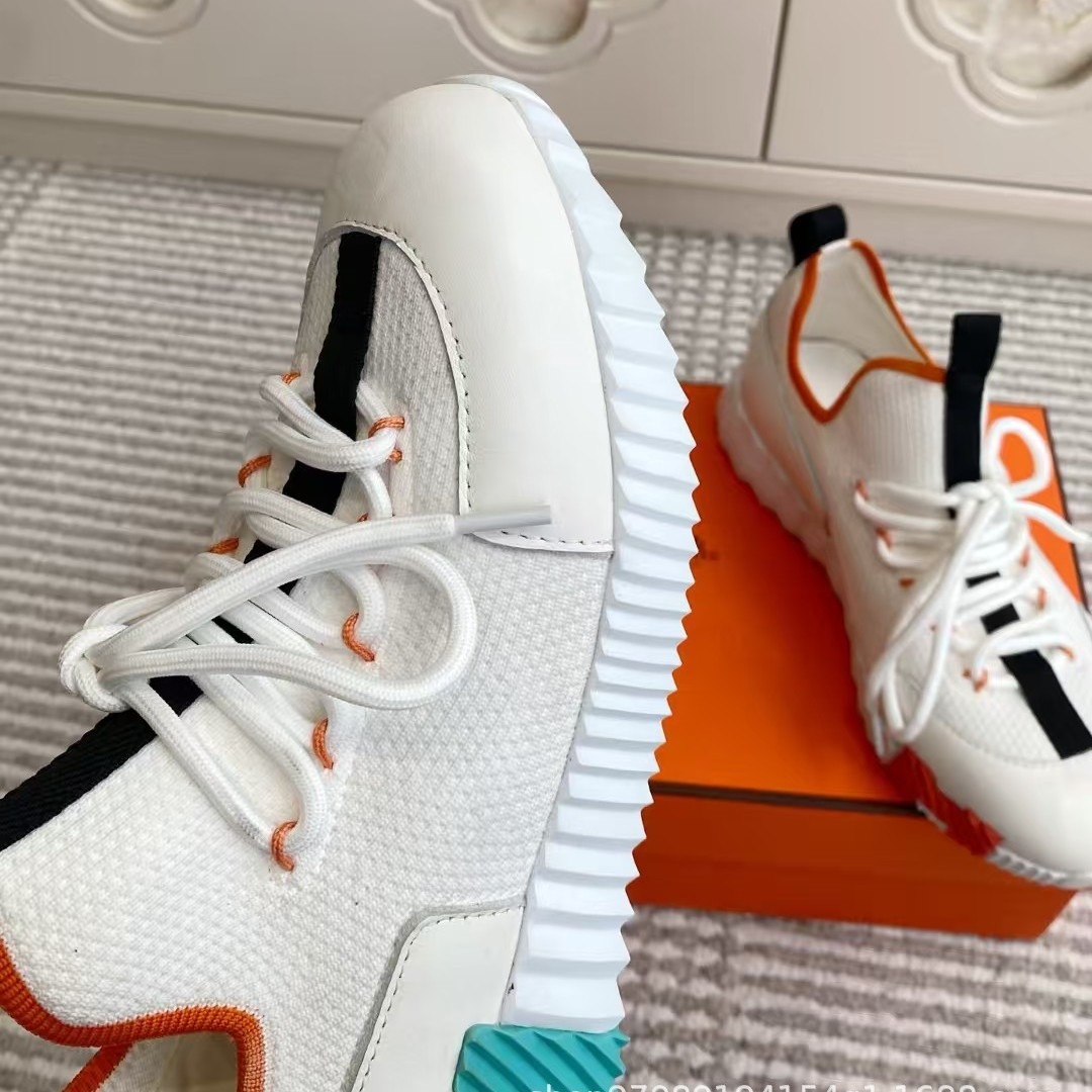 Guangzhou Foreign Trade 2025 Autumn New Mesh Breathable Casual Fly Knit Sports Shoes Unisex Comfortable Running Shoes