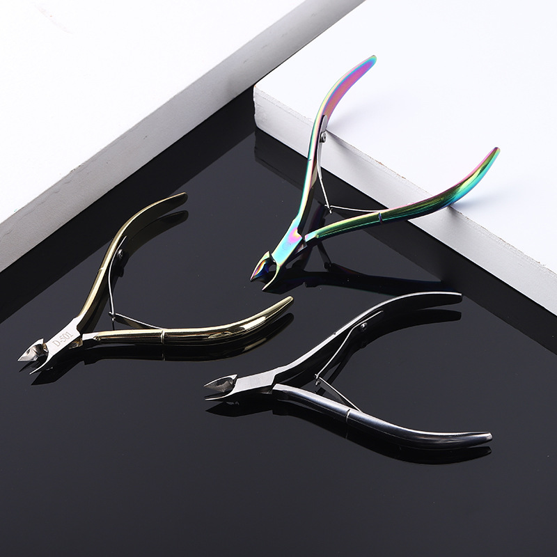 Factory direct for D501 dead skin scissors manicure dead skin tongs beauty barbed nail repair tools colorful Gold