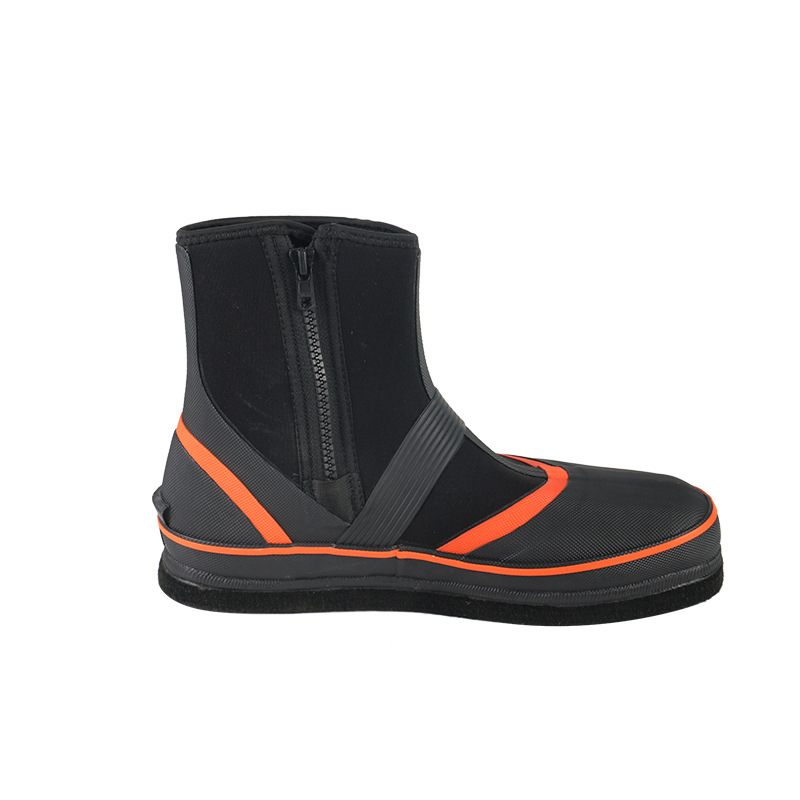 New Men's Rain Boots Medium Tube Water Shoes Outdoor Breathable Fishing Resistant Rain Boots Medium Felt Bottom Fishing Shoes