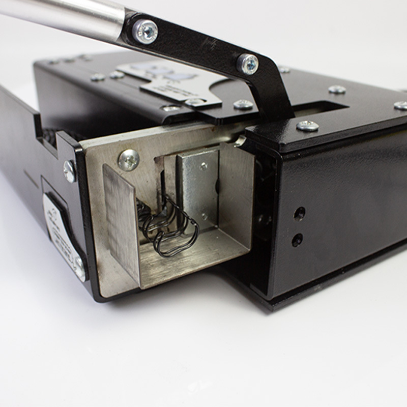 Yishen electric double coil cutting machine iron ring cutting machine table calendar ring cutting yo ring cutting machine loose leaf cutting