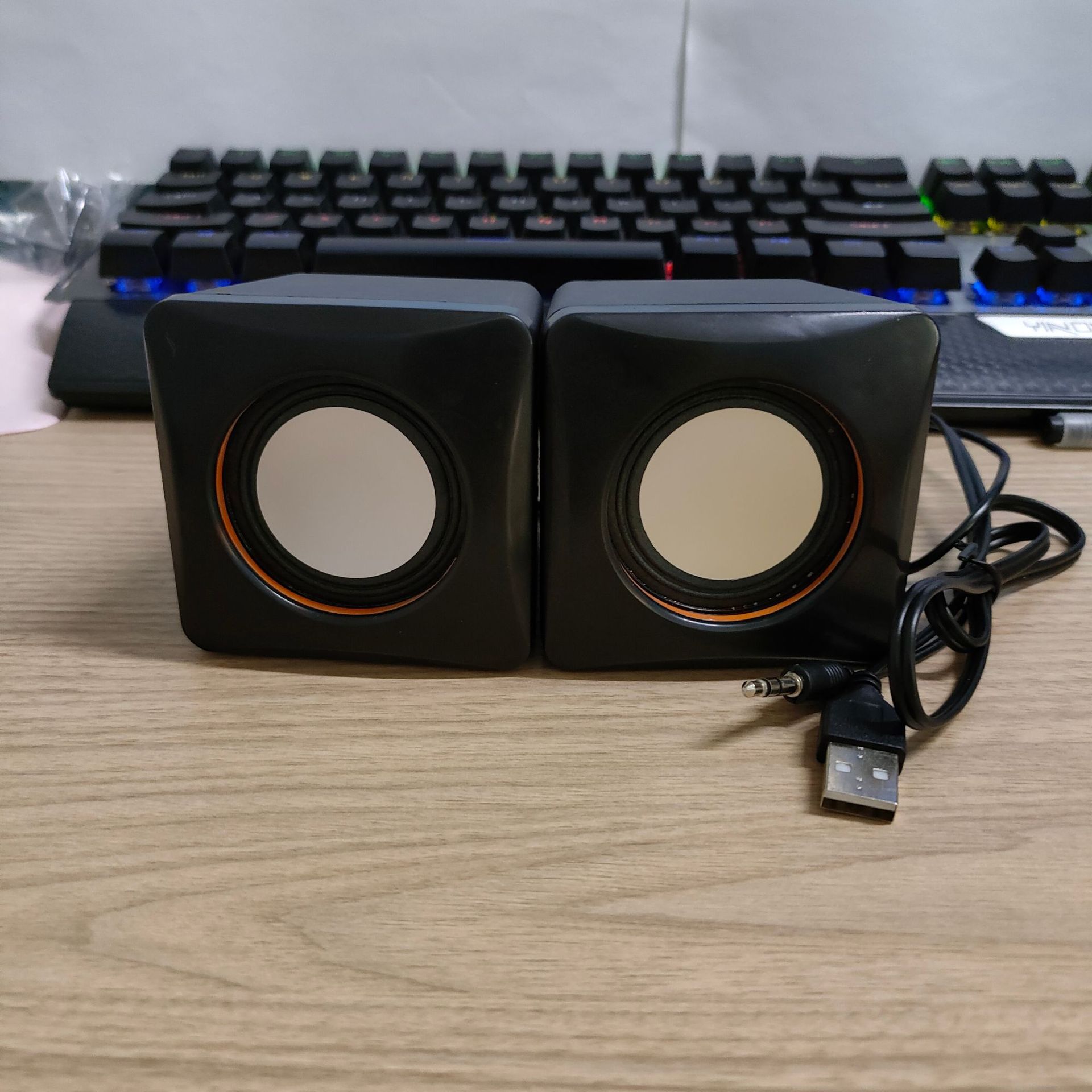 usb Speaker Small Speaker Wired Desktop Computer Small Speaker Desktop Home Mini Mobile Phone Clearance Office Living Room