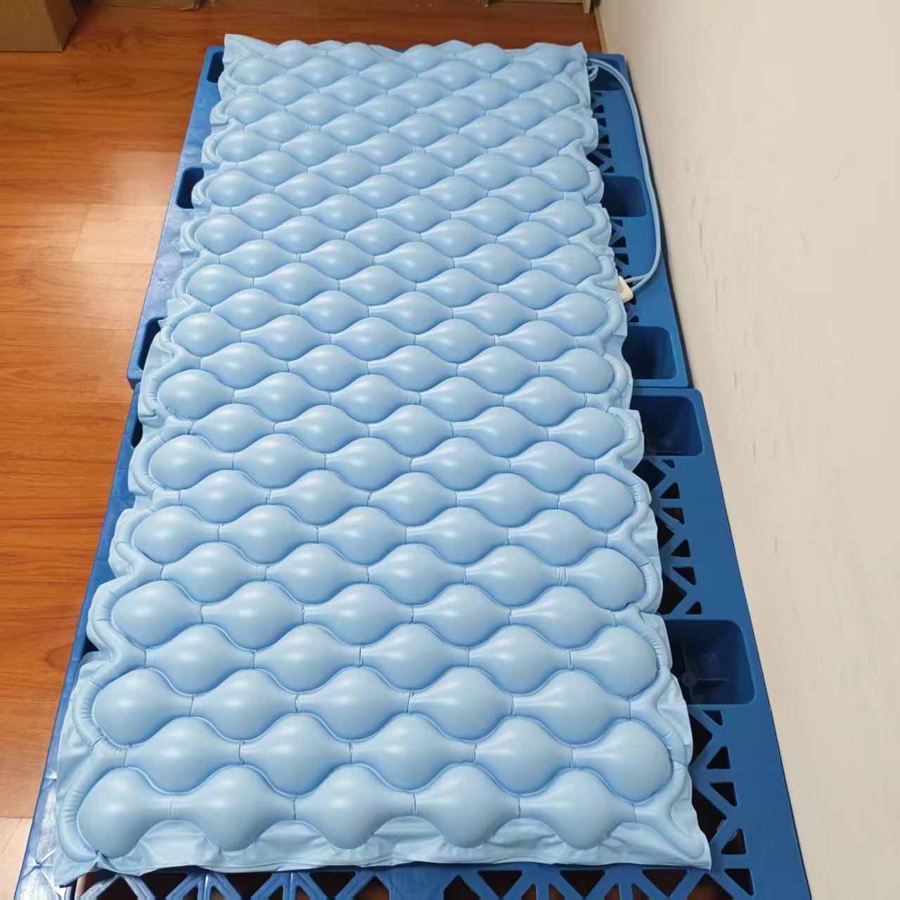 Medical Anti-bedsore Air-cushion Bed for Single Paralysis Patient Home Summer Elderly Care Inflatable Mattress Automatic Turn-over