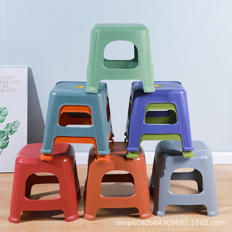 Manufacturer's Ready-Made Plastic Stools, Thickened Small Low Stools, Bathroom Shoe-Changing Benches, Thickened Adult Square Stools, Household Small Stools