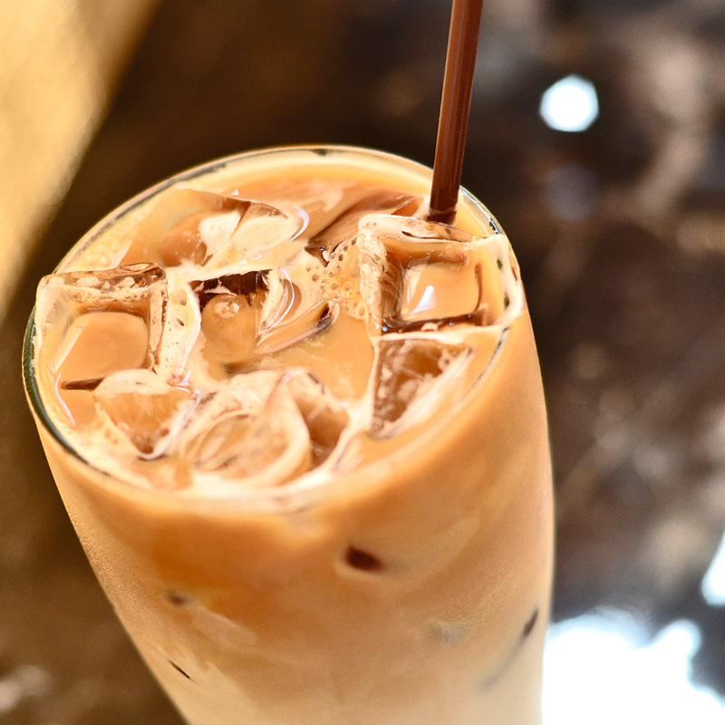 【Weiyi】Aihua Brand Concentrated Cream Coffee Milk 1kg Coffee Beverage for Cafes and Milk Tea Shops Commercial Use