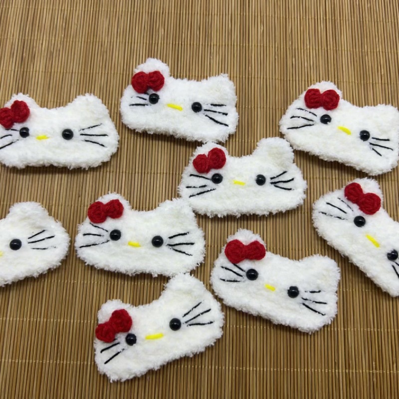 Hand-woven wool cartoon hairpin film doll accessories semi-finished products