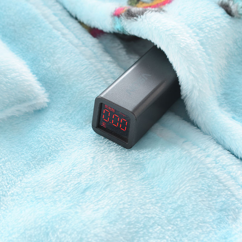 Children's Bathrobe Pajamas, Winter Flannel Thickened and Lengthened Sleepwear, Home Wear for Young and Middle-Aged Children, Hooded Coral Fleece Loungewear